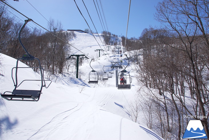 小樽天狗山ロープウェイスキー場 積雪たっぷり！絶景春スキー☆